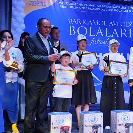 Teatrda "Barkamol avlod bolalar" festivali bo'lib o'tdi.