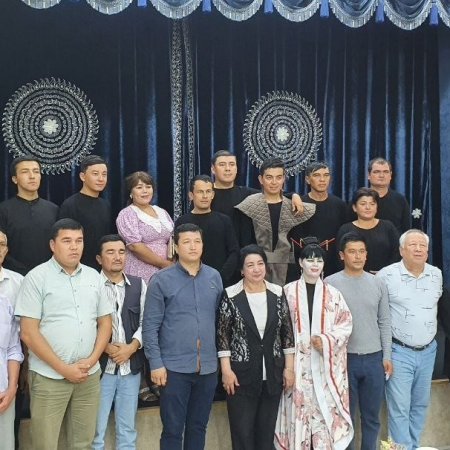 Qashqadaryo viloyati qo'g'irchoq teatrining  2024-yil repertuar rejasining 4-choragidan o'rin olgan "Turna pati" spektaklini taqdimoti bo'lib o'tdi