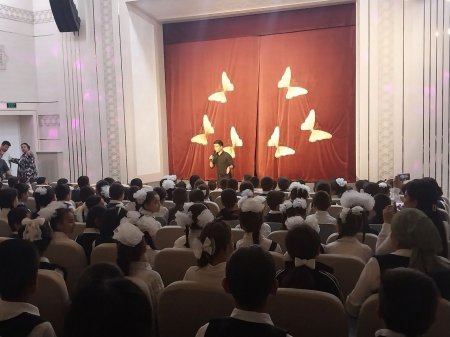 Xorazm viloyatida "Turna pati" spektakli namoyish etildi